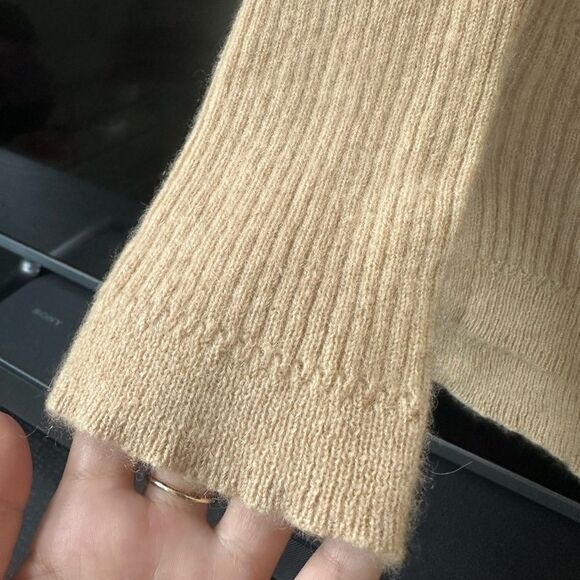 White + Warren Cashmere Sweater, Size S - Picture 3 of 8